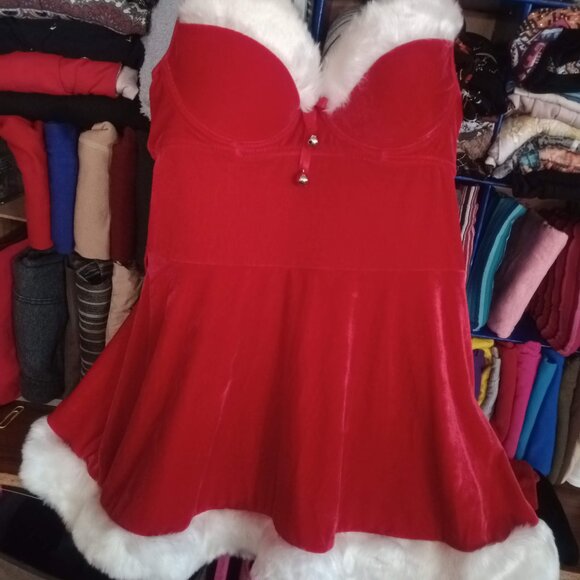 Holiday dress with Faux fur and jingle bells - Picture 3 of 5